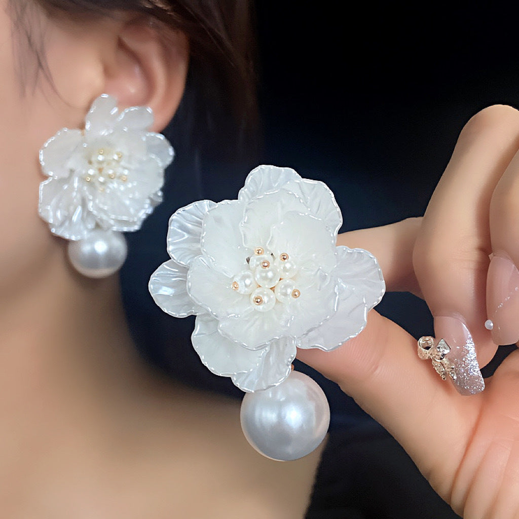 Sweet Pearl Flower Beaded Pearl Drop Earrings