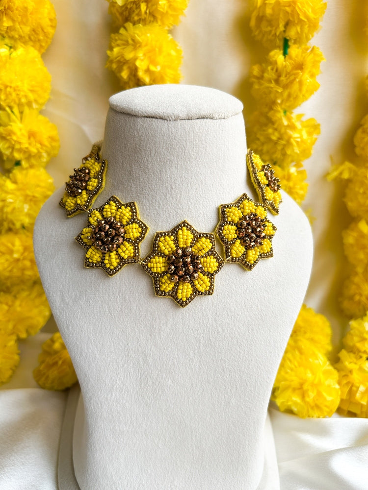 Surajmukhi (Sunflower) Handmade Haldi Full Set