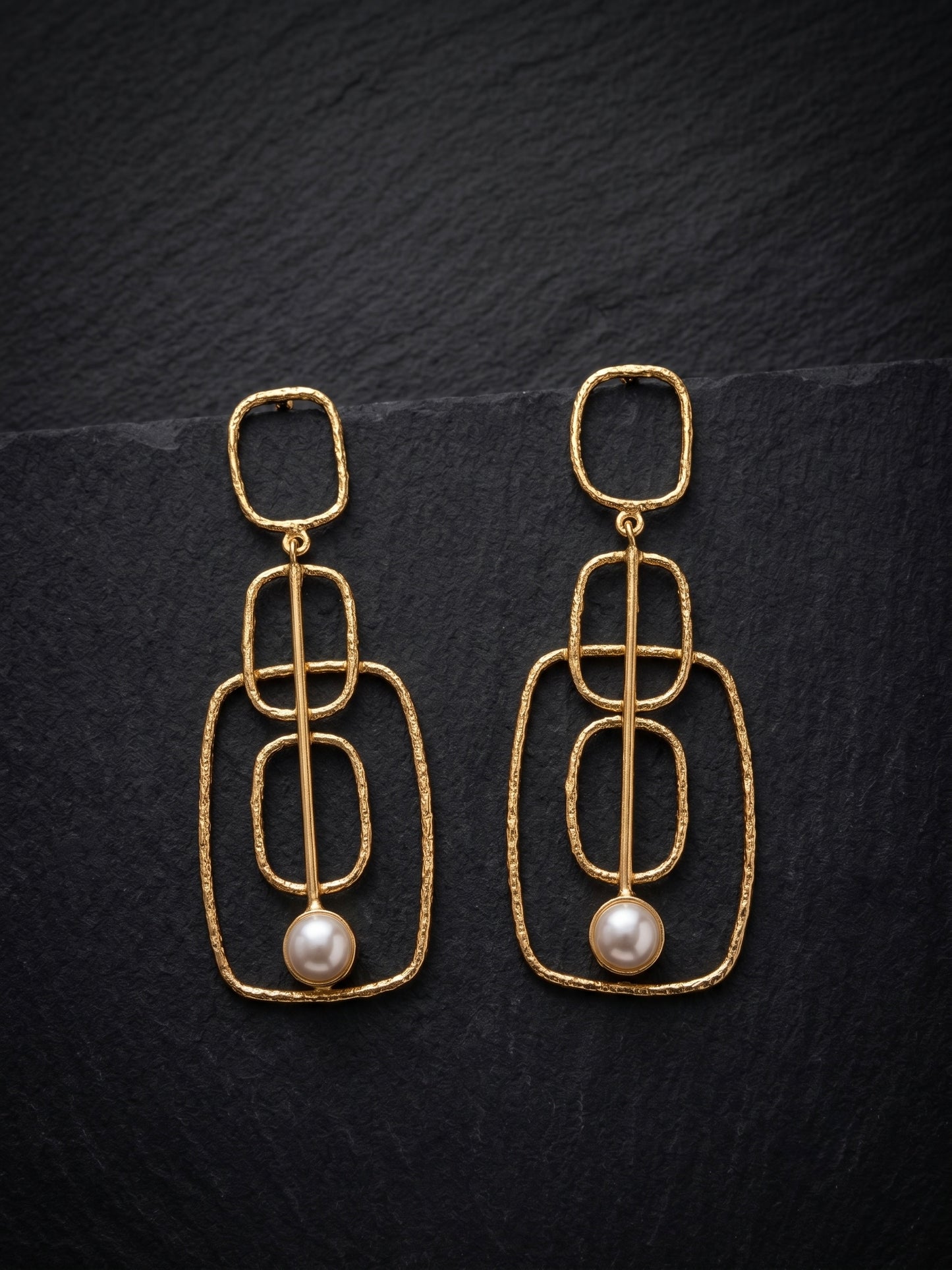 Halo Frame Pearl Handmade Brass Earrings