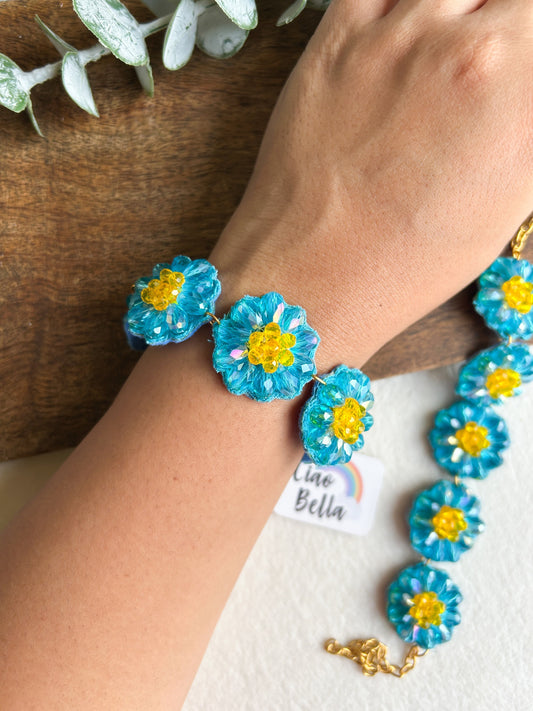 Daisy Dream Blue Handmade Beaded Bracelet