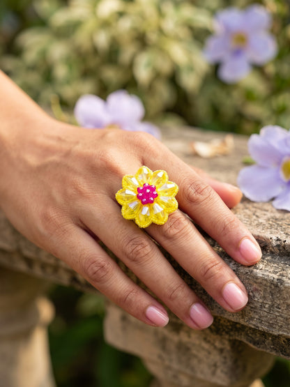 Sparkling Daisy Yellow Pink Handmade Beaded Flower Ring