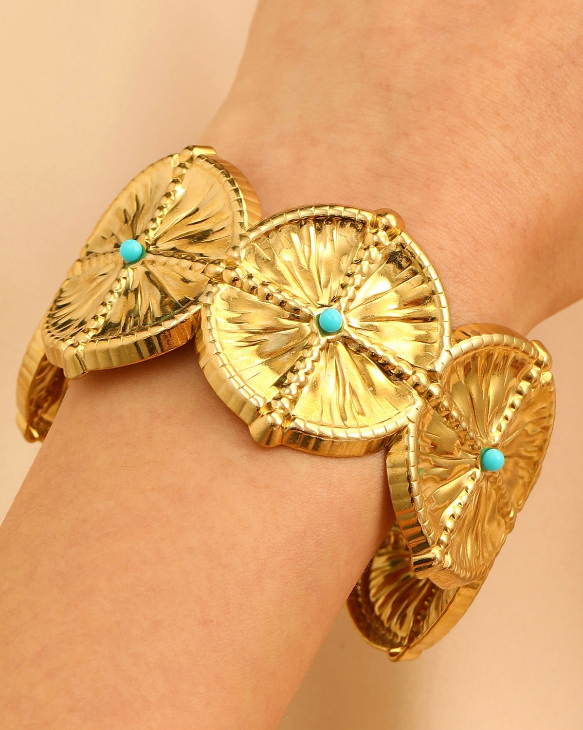 Ferozet 304 Stainless Steel 18k Real Gold Plated Cuff Bracelet