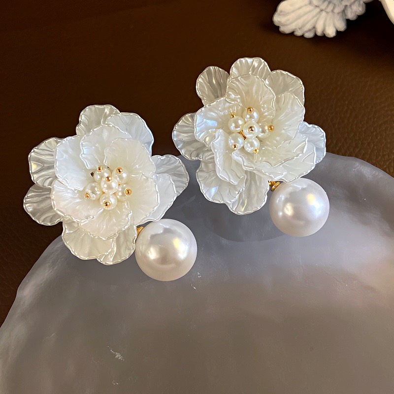 Sweet Pearl Flower Beaded Pearl Drop Earrings