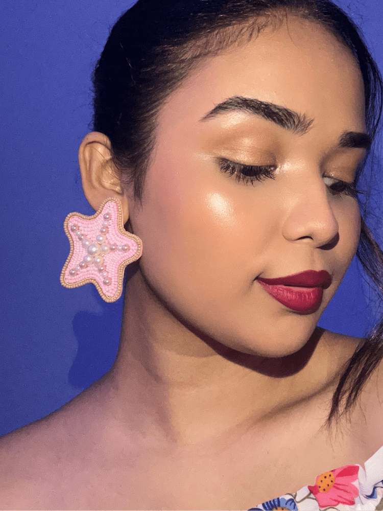 Blushy Starfish Handmade Beaded Earrings