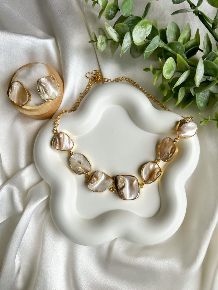 Pearl Elegance Brass Necklace Set