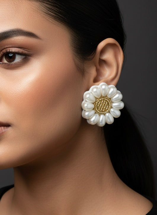 Elora Daisy Stud Handmade Beaded Flower Earrings
