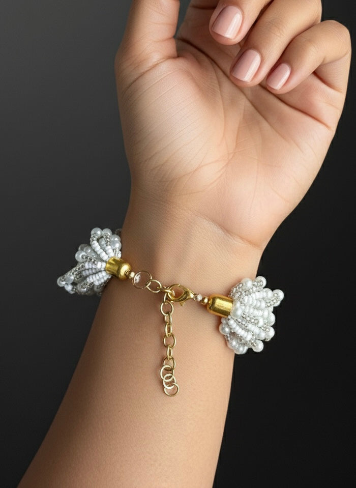 Noorani White Pearl Handmade Beaded Bracelet