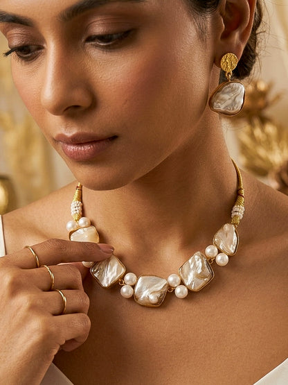 Mother Of Pearl Handmade Brass Necklace Set