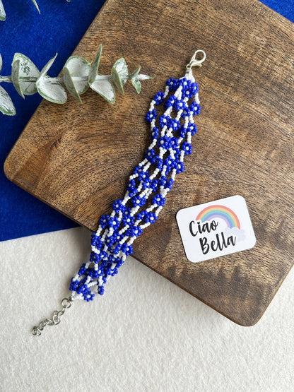 Spring Bloom Blue Daisy Handmade Beaded Bracelet