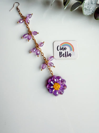 Sparkling Lilac Daisy Handmade Beaded Maangtika