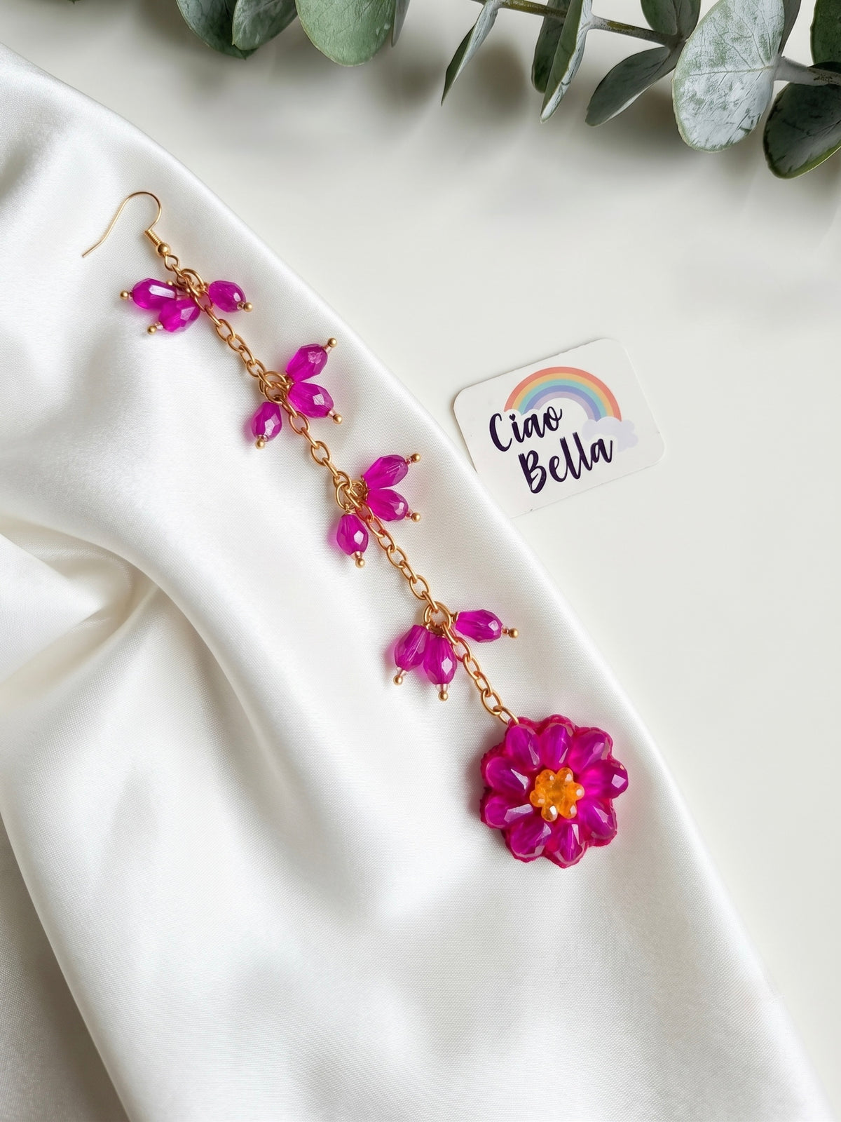 Sparkling Hot Pink Daisy Flower Handmade Beaded Maangtika