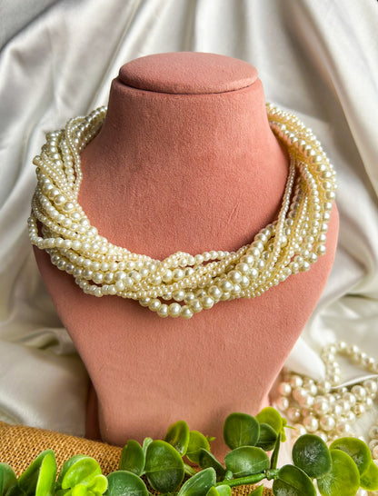 Maya Pearl Handmade Necklace