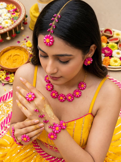 Sparkling Hot Pink Daisy Flower Handmade Beaded Haldi Jewellery Set (Necklace + Earrings + Hathphools + Maangtika)