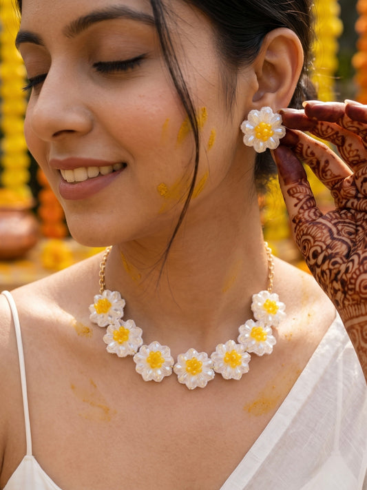 Sparkling White Daisy Handmade Beaded Necklace + Earrings Set