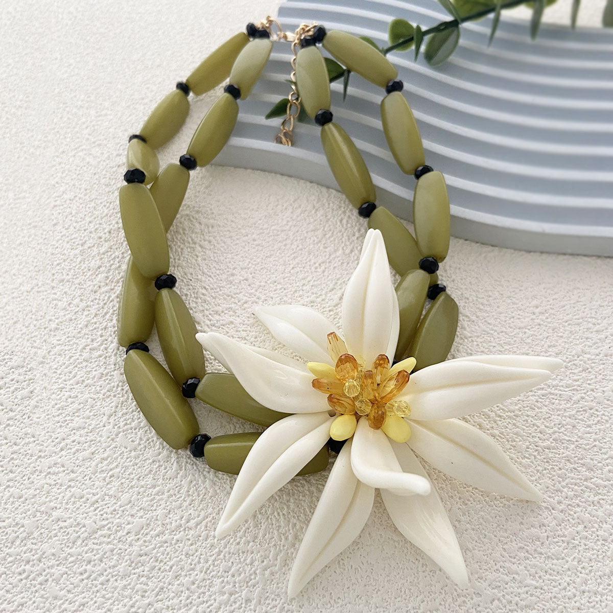 Tropical Flower Green Beaded Chain Statement Chunky Necklace