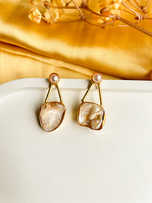 Ava Pearl Brass Earrings