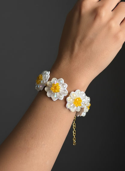 Daisy Dream Handmade Beaded Bracelet