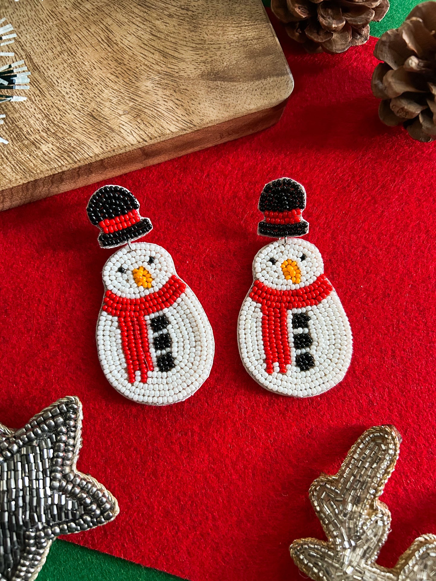 Misty - The Snowman Handmade Beaded Christmas Earrings