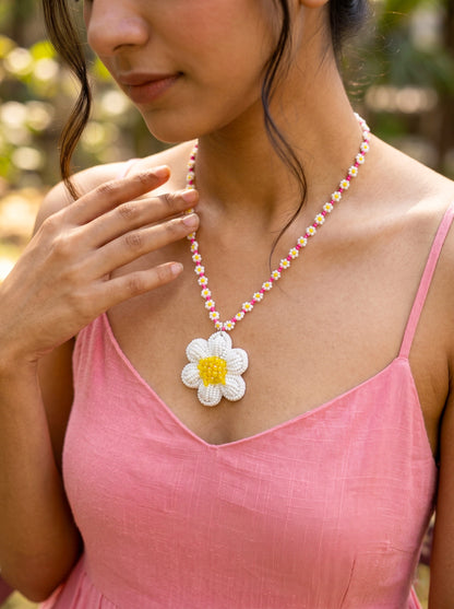 Spring Bloom Pink White Daisy Handmade Beaded Necklace