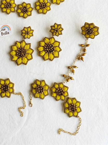 Sunflower Handmade Beaded Haldi Jewellery Set (Necklace + Earrings + Hathphools + Maangtika)