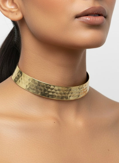 Zara Hammered Brass Hasli Necklace