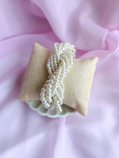 Noor Pearl Twisted Handmade Bracelet