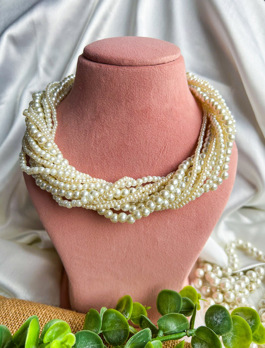 Maya Pearl Handmade Necklace