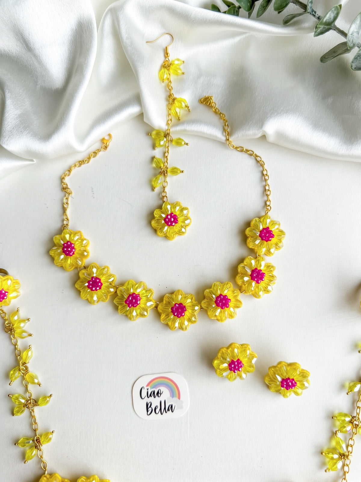 Sparkling Yellow Pink Daisy Flower Handmade Beaded Haldi Jewellery Set (Necklace + Earrings + Hathphools + Maangtika)
