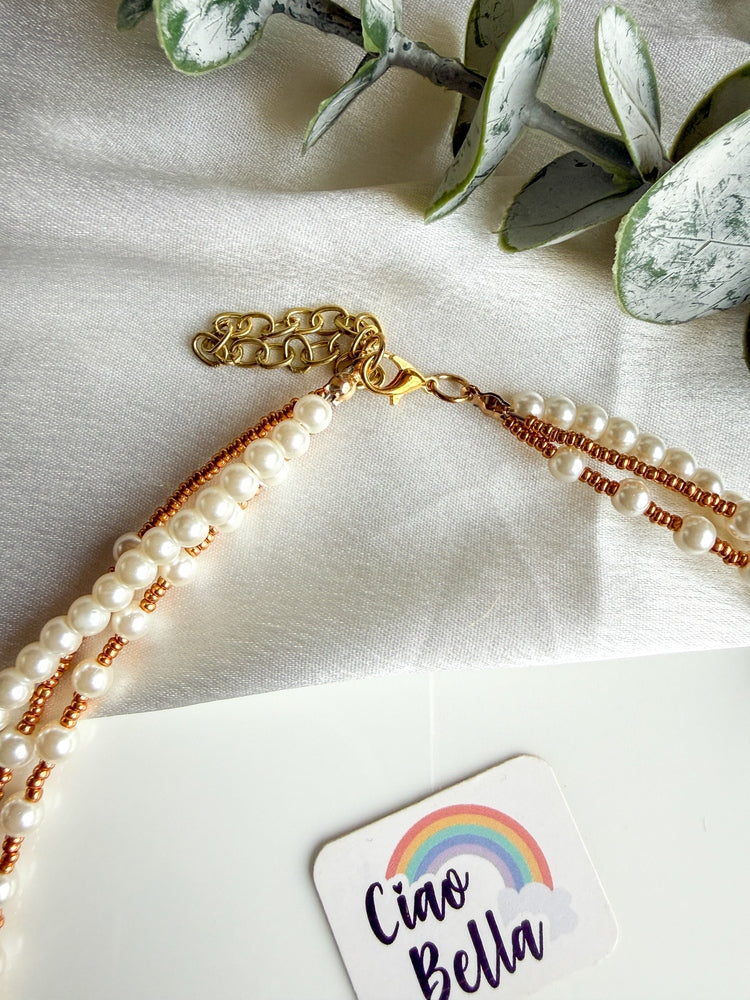 Eva Sleek Pearl Handmade Necklace