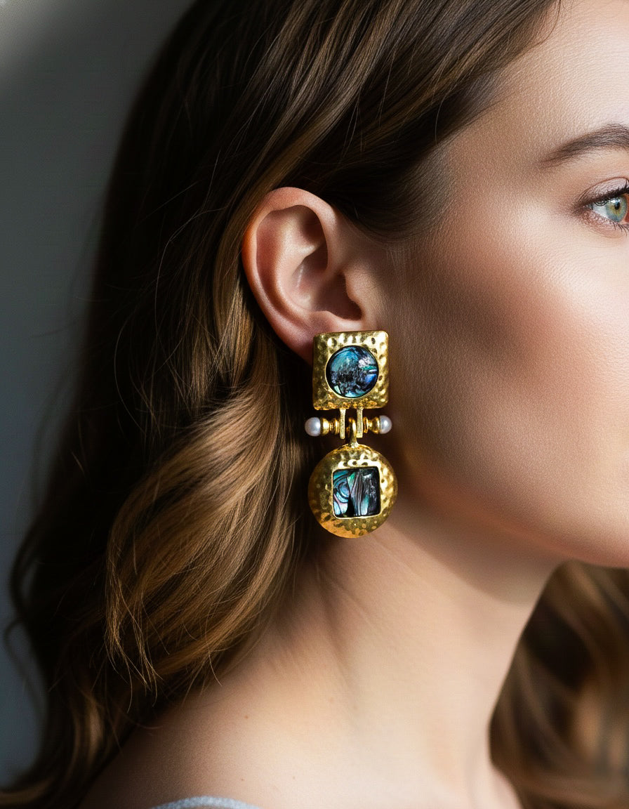 Retro Alloy Resin Grey 18k Gold Plated Drop Earrings