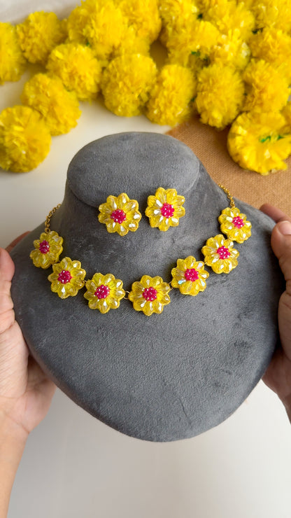 Sparkling Yellow Pink Daisy Flower Handmade Beaded Necklace + Earrings Set