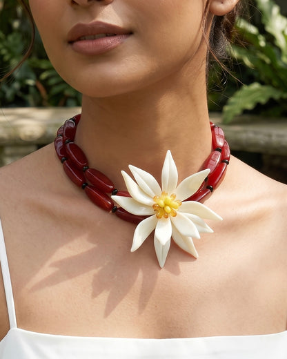 Sweet Flower Resin Red Handmade Beaded Necklace
