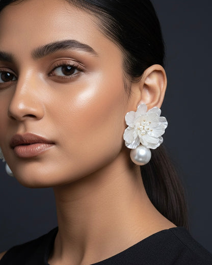 Sweet Pearl Flower Beaded Pearl Drop Earrings