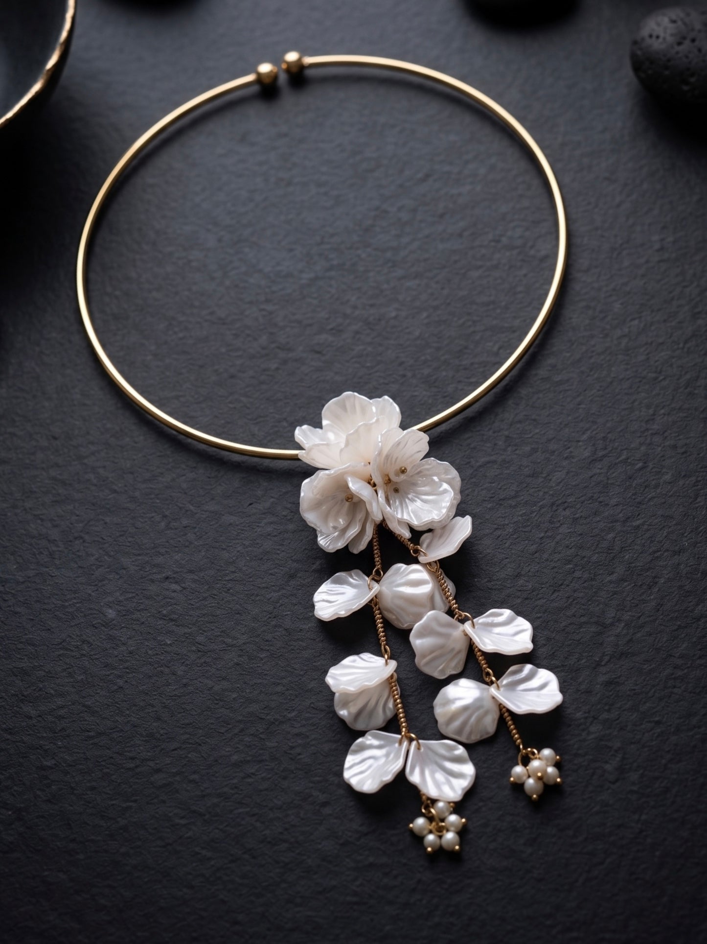 Aurelia Flower Pearl White Handmade Necklace