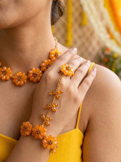Sparkling Sunflower Handmade Beaded Haldi Jewellery Set (Necklace + Earrings + Hathphools + Maangtika)