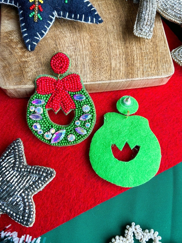 Christmas Wreath Handmade Beaded Earrings