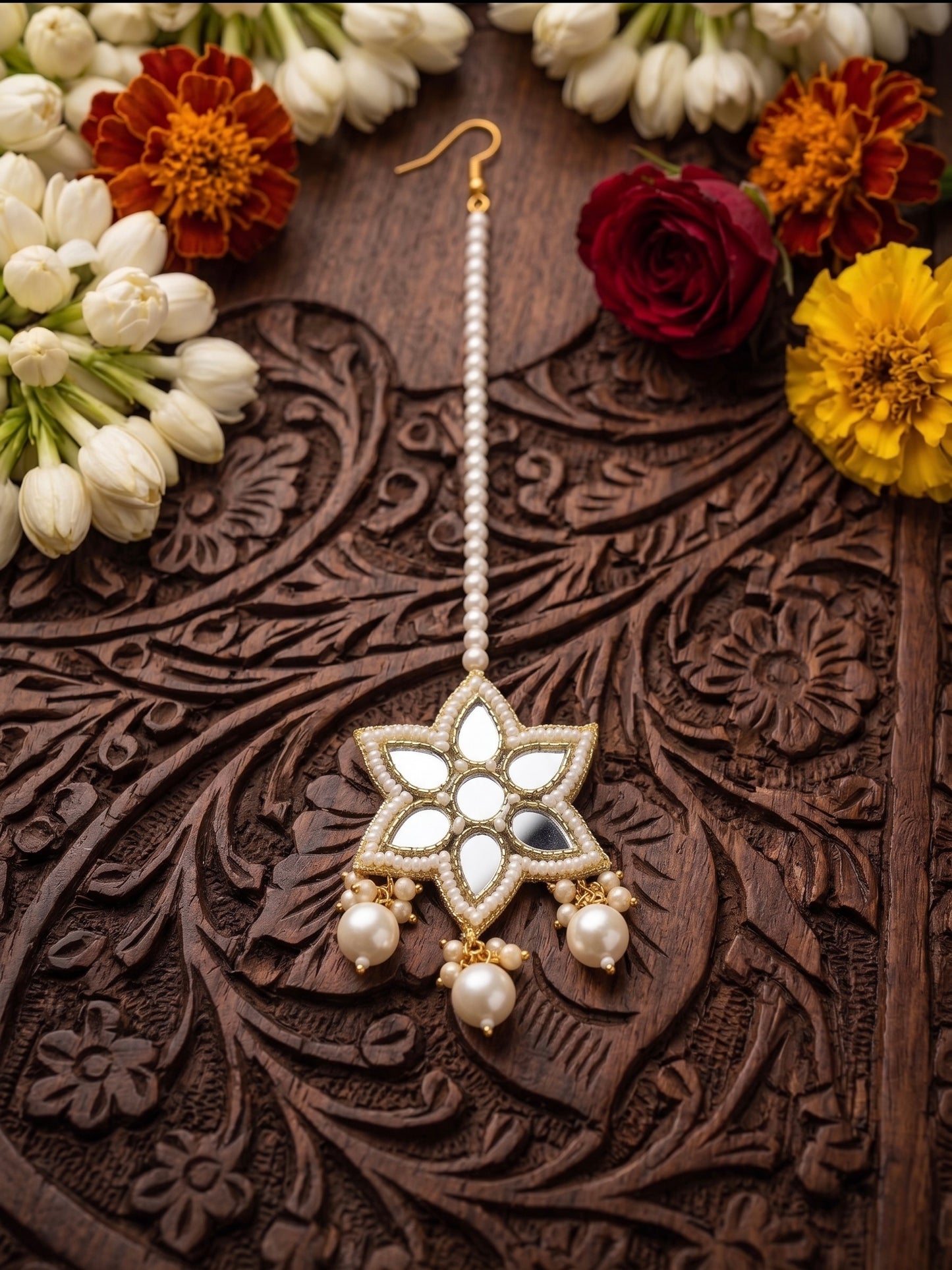 Noor Mirror Handmade Beaded Maangtika
