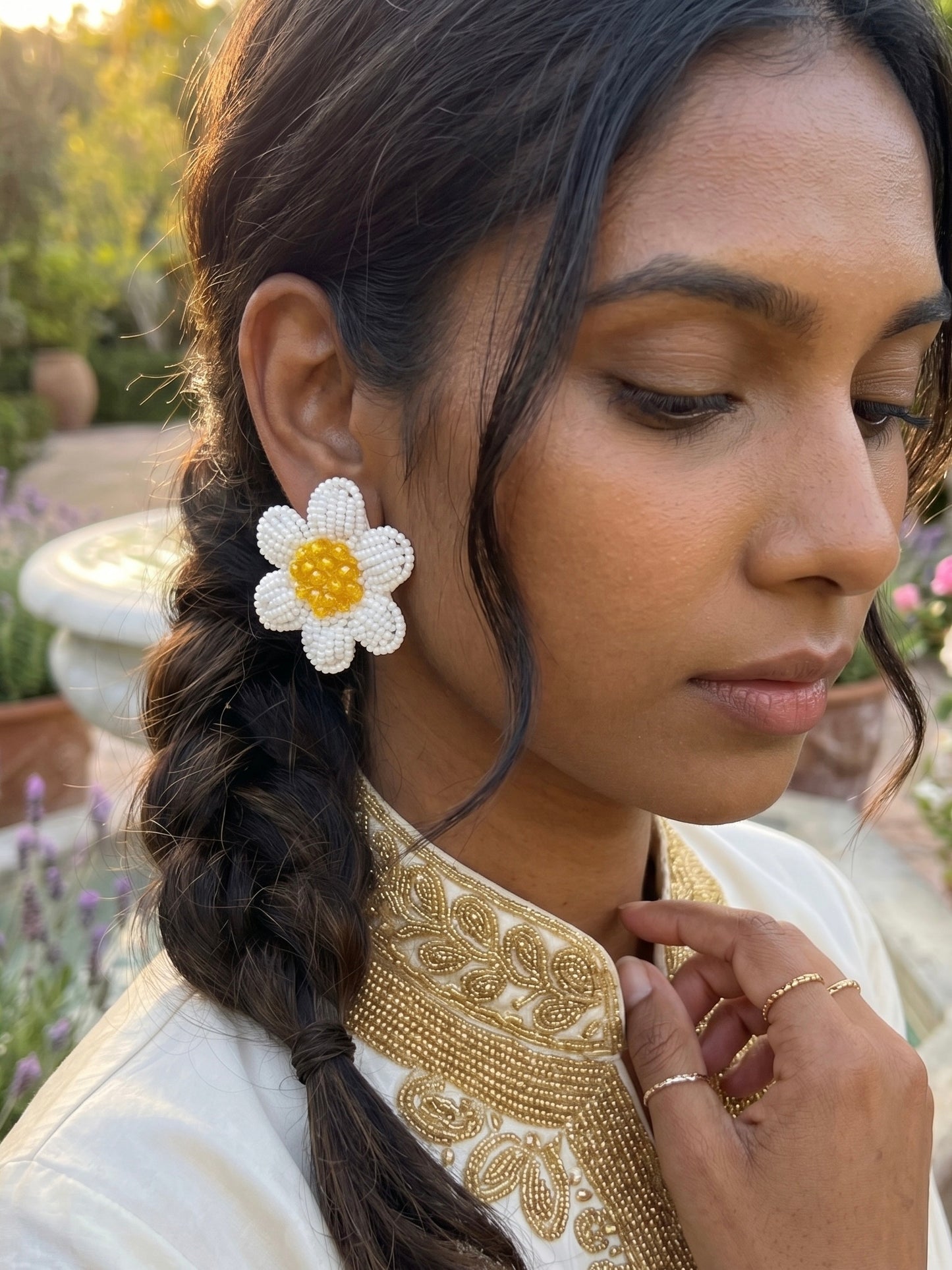 White Daisy Stud Handmade Beaded Flower Earrings
