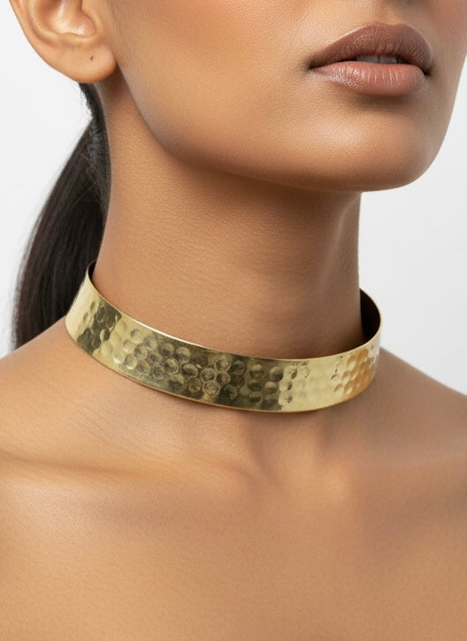 Zara Hammered Brass Hasli Necklace