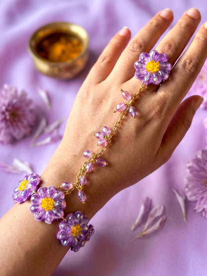 Sparkling Lilac Purple Daisy Handmade Beaded Hathphool (Single Hand)