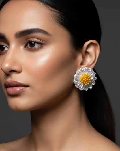 Sparkling Daisy Stud Handmade Beaded Flower Earrings