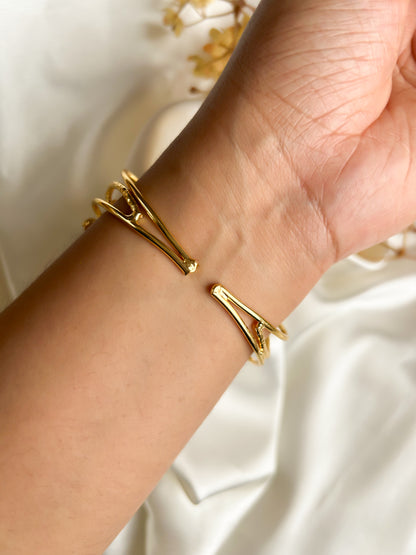 Valentina Glow Brass Bracelet