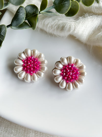 Love Pink Daisy Stud Handmade Beaded Flower Earrings