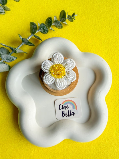 White Daisy (Light Yellow) Handmade Beaded Flower Ring