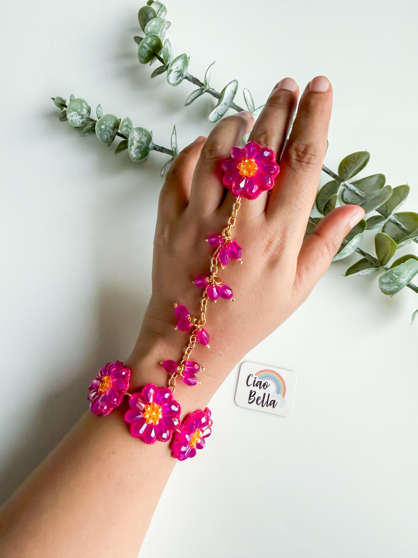 Sparkling Hot Pink Daisy Handmade Beaded Hathphool (Single Hand)