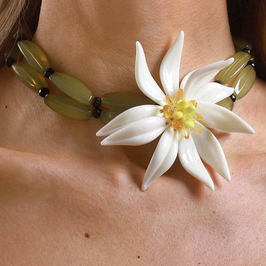 Sweet Flower Resin Green Handmade Beaded Necklace