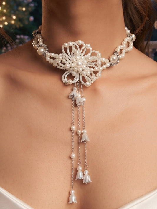 Pearl Flower Handmade Beaded Necklace